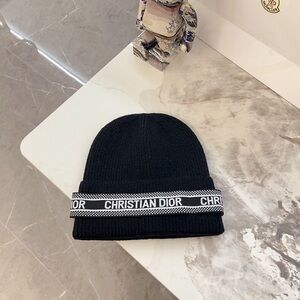 Dior Black Knit Beanie Hat 🧶